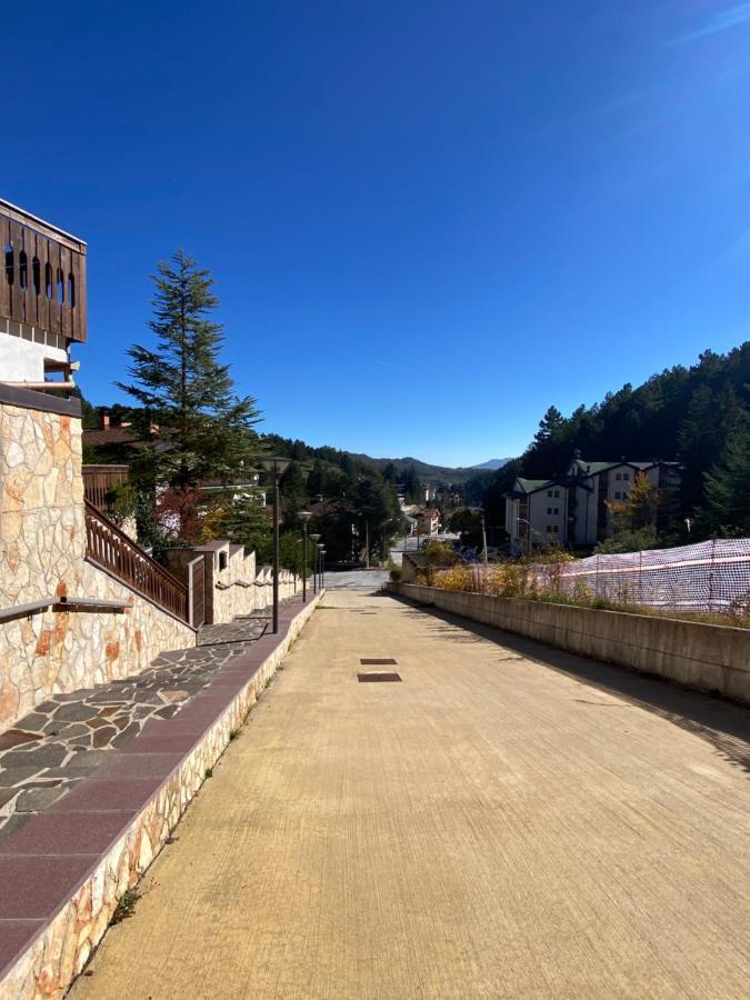 Lo Chalet Dell 'Alpino Apartment Roccaraso Exterior photo
